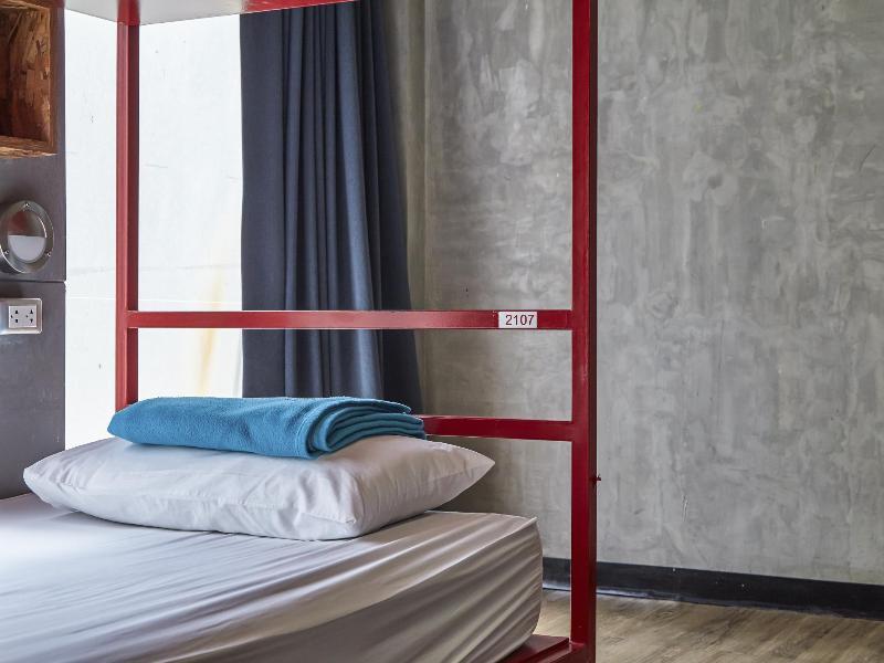 Lub D Bangkok Silom Hostel Εξωτερικό φωτογραφία
